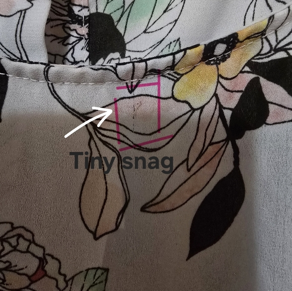 Torrid Floral Blouse 4x - Picture 5 of 5